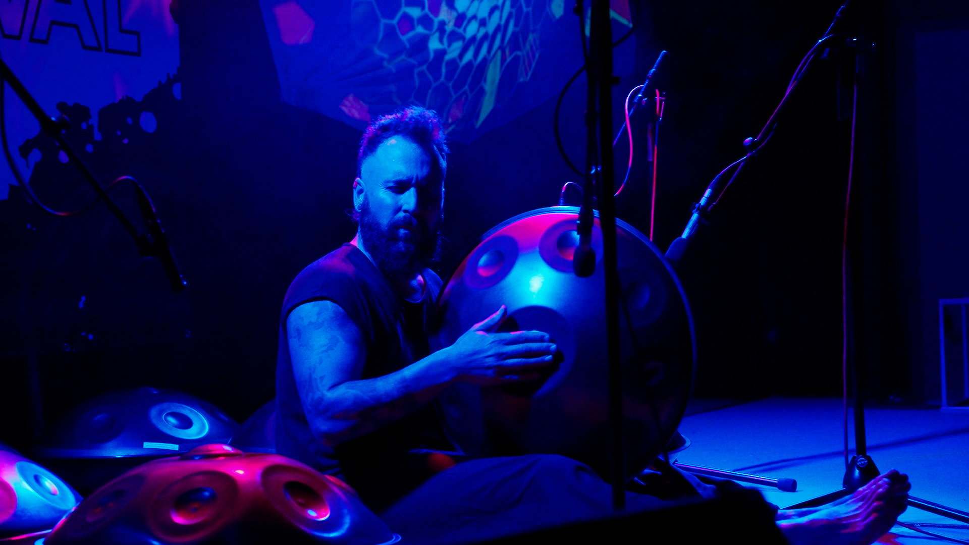 Harmonia. – Szene 4